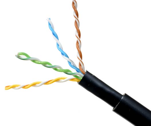 Cat.5e cuivrent le câble UV extérieur de réseau de résistance d'UTP de câble LAN D'Ethernet